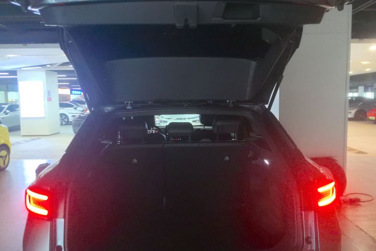 Used Volkswagen ID.4 X 2022 Pure Smart Edition Trunk
