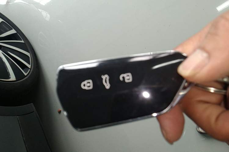 Used Volkswagen ID.4 X 2022 Smart Enjoyment Long-Range Edition Vehicle Key