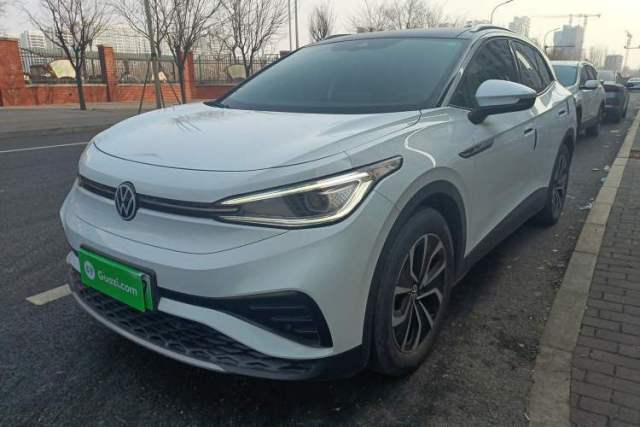 Ojetý Volkswagen ID.4 X 2022 Pure Smart Edition