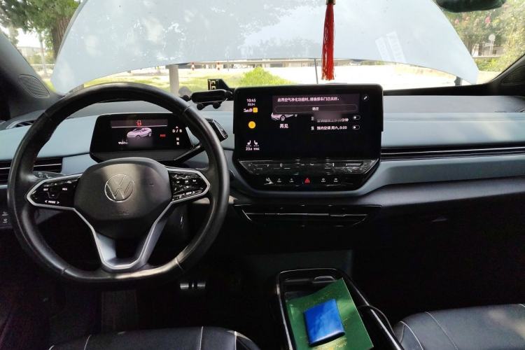 Used Volkswagen ID.4 X 2022 Pure Long-Range Version Center Console