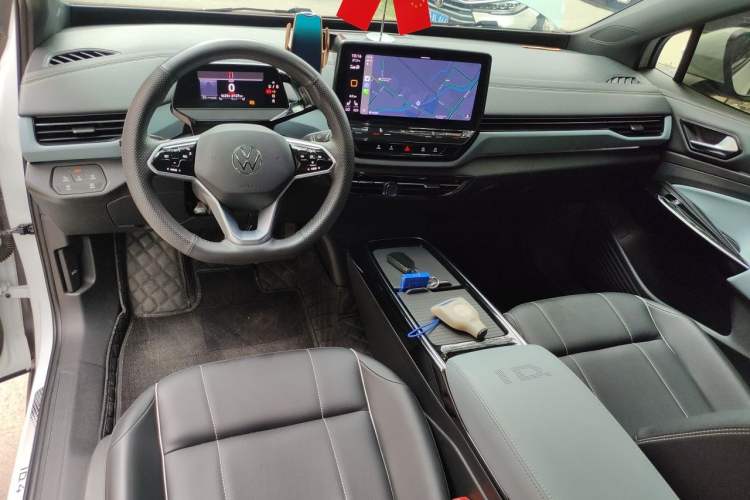 Used Volkswagen ID.4 X 2022 Pure Long-Range Version Center Console