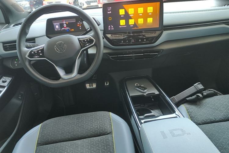 Used Volkswagen ID.4 X 2022 Smart Enjoyment Long-Range Edition Center Console