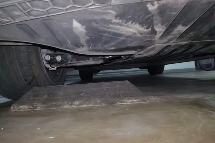 Used Volkswagen ID.4 X 2022 Pure Long-Range Version Chassis Rear Left