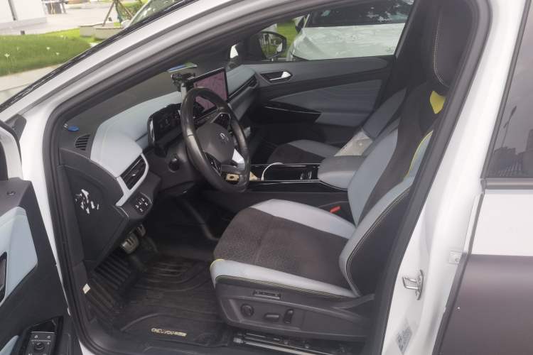 Used Volkswagen ID.4 X 2022 Smart Enjoyment Long-Range Edition Driver Seat