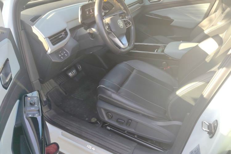Used Volkswagen ID.4 X 2022 Pure Long-Range Version Driver Seat