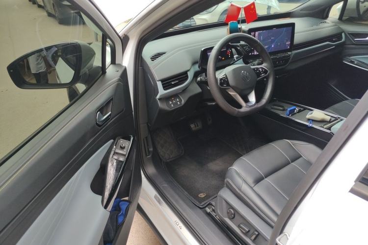 Used Volkswagen ID.4 X 2022 Pure Long-Range Version Driver Seat