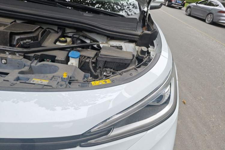 Used Volkswagen ID.4 X 2022 Pure Long-Range Version Engine Bay Left