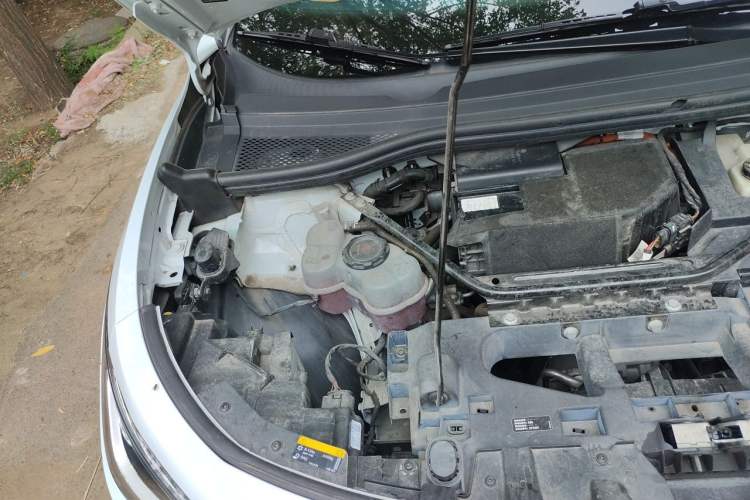 Used Volkswagen ID.4 X 2022 Pure Long-Range Version Engine Bay Right