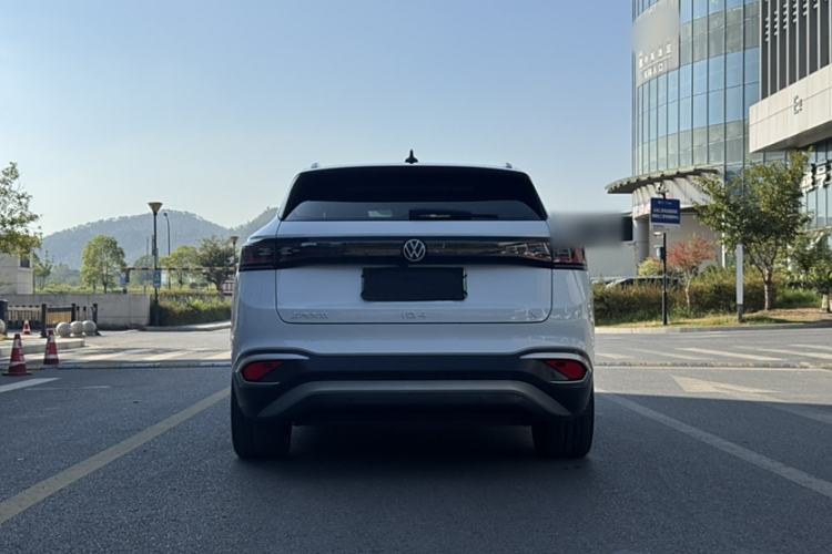 Used Volkswagen ID.4 X 2022 Pure Long-Range Version Exterior 4