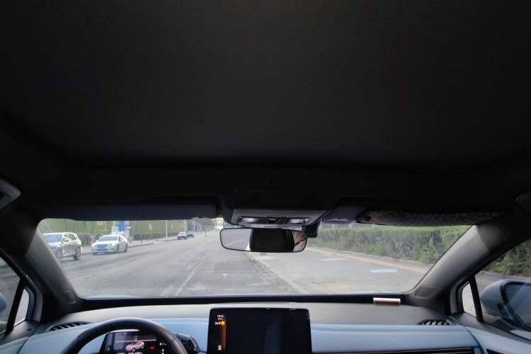 Used Volkswagen ID.4 X 2022 Pure Long-Range Version Headliner