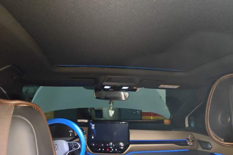 Used Volkswagen ID.4 X 2022 Smart Enjoyment Long-Range Edition Headliner