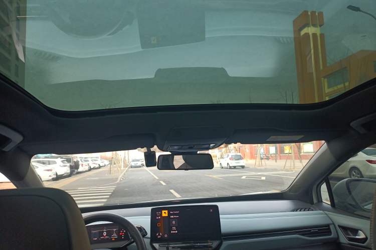 Used Volkswagen ID.4 X 2022 Pure Smart Edition Headliner