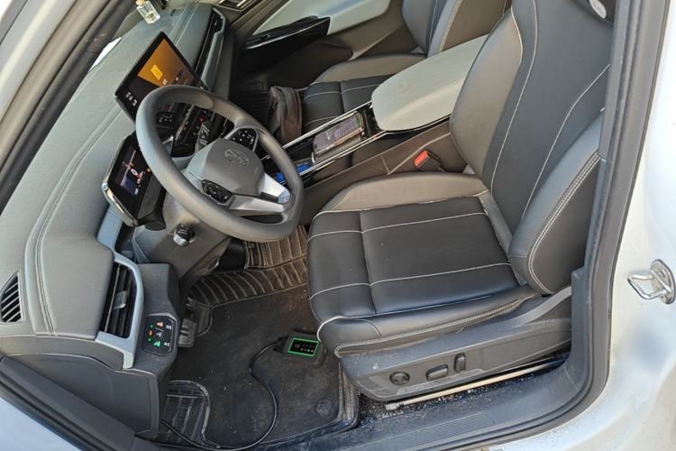 Used Volkswagen ID.4 X 2022 Pure Long-Range Version Left Front Seat