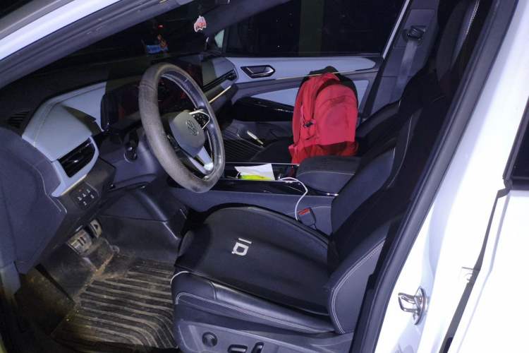 Used Volkswagen ID.4 X 2022 Pure Smart Edition Left Front Seat