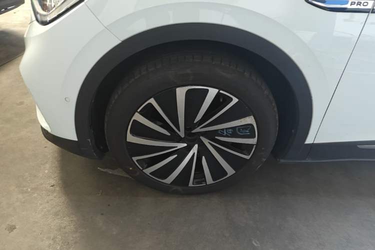 Used Volkswagen ID.4 X 2022 Smart Enjoyment Long-Range Edition Left Front Wheel Hub