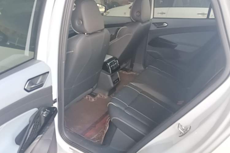 Used Volkswagen ID.4 X 2022 Pure Long-Range Version Left Rear Seat