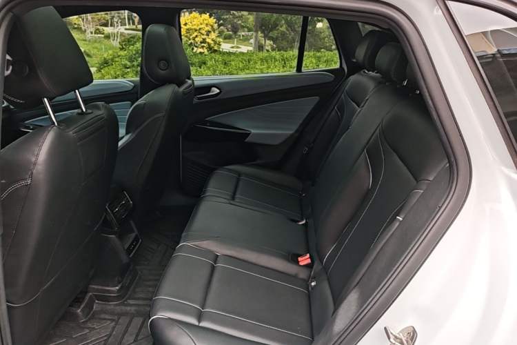 Used Volkswagen ID.4 X 2022 Pure Smart Edition Left Rear Seat