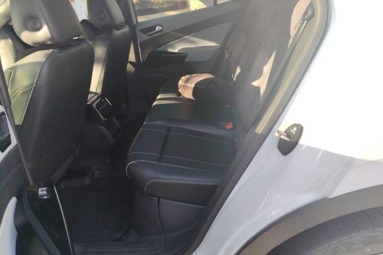 Used Volkswagen ID.4 X 2022 Pure Long-Range Version Left Rear Seat