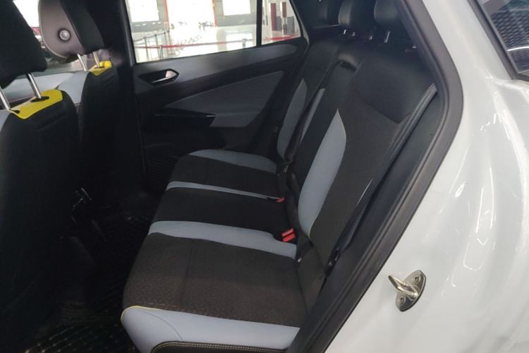 Used Volkswagen ID.4 X 2022 Smart Enjoyment Long-Range Edition Left Rear Seat