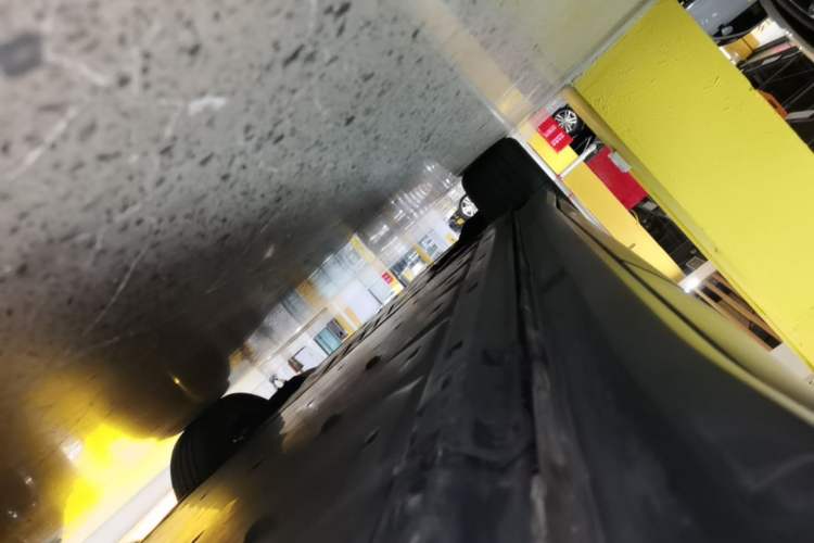 Used Volkswagen ID.4 X 2022 Pure Long-Range Version Left Side Sill