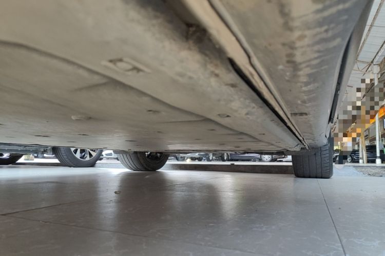Used Volkswagen ID.4 X 2022 Smart Enjoyment Long-Range Edition Left Side Sill