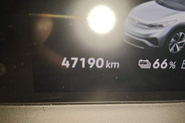 Used Volkswagen ID.4 X 2022 Smart Enjoyment Long-Range Edition Odometer Close Up