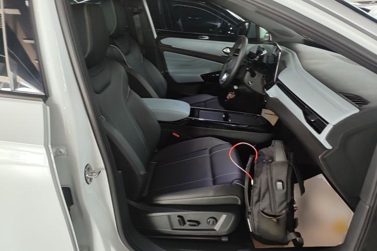 Used Volkswagen ID.4 X 2022 Pure Smart Edition Right Front Seat