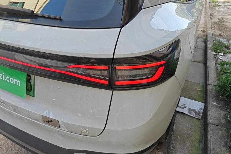 Used Volkswagen ID.4 X 2022 Pure Long-Range Version Right Rear Taillight