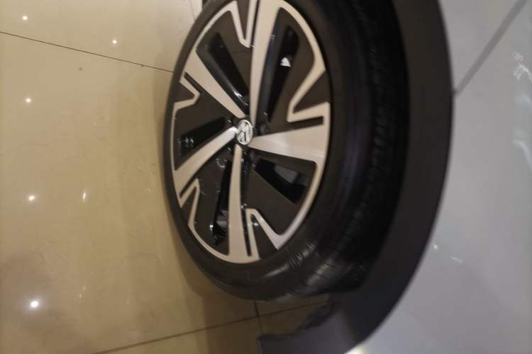Used Volkswagen ID.4 X 2022 Smart Enjoyment Long-Range Edition Right Rear Wheel Hub