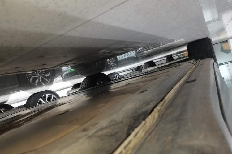 Used Volkswagen ID.4 X 2022 Pure Smart Edition Right Side Sill