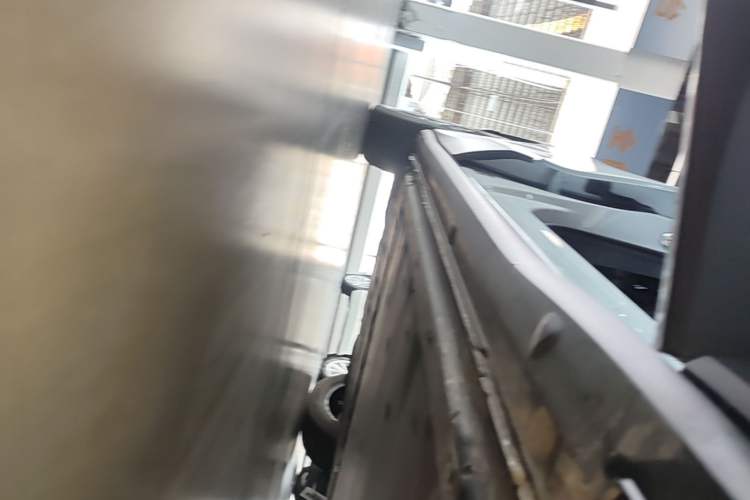 Used Volkswagen ID.4 X 2022 Pure Smart Edition Right Side Sill