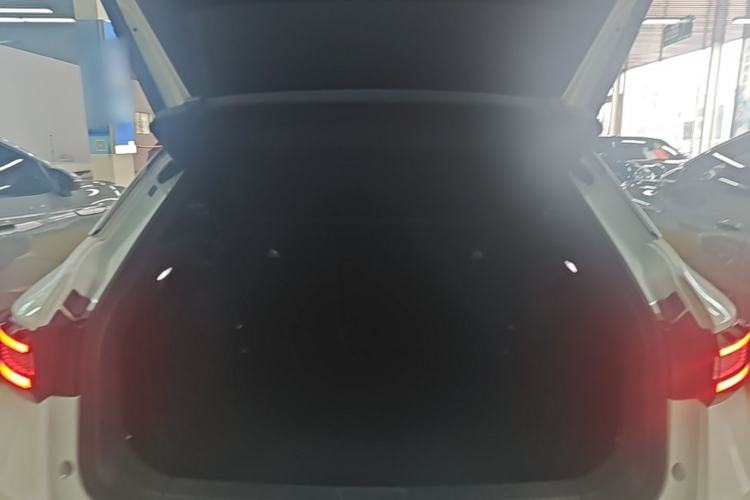 Used Volkswagen ID.4 X 2022 Pure Smart Edition Trunk