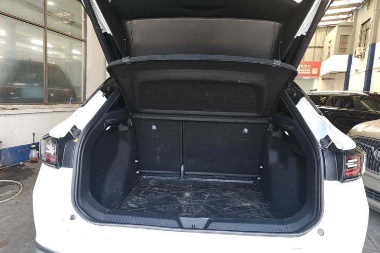 Used Volkswagen ID.4 X 2022 Smart Enjoyment Long-Range Edition Trunk