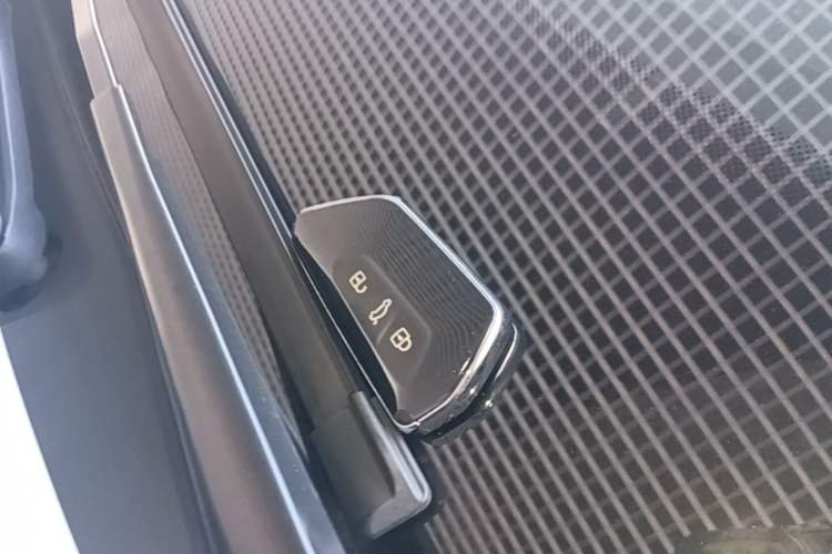 Used Volkswagen ID.4 X 2022 Pure Long-Range Version Vehicle Key