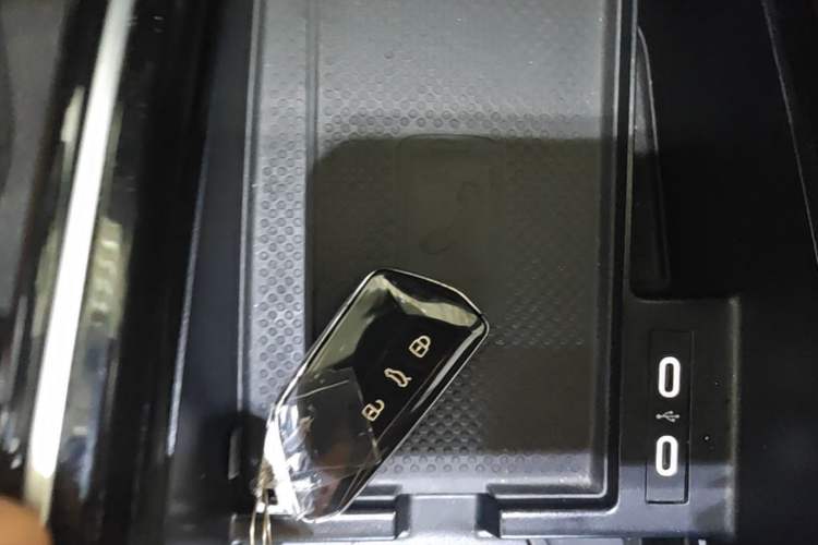 Used Volkswagen ID.4 X 2022 Smart Enjoyment Long-Range Edition Vehicle Key