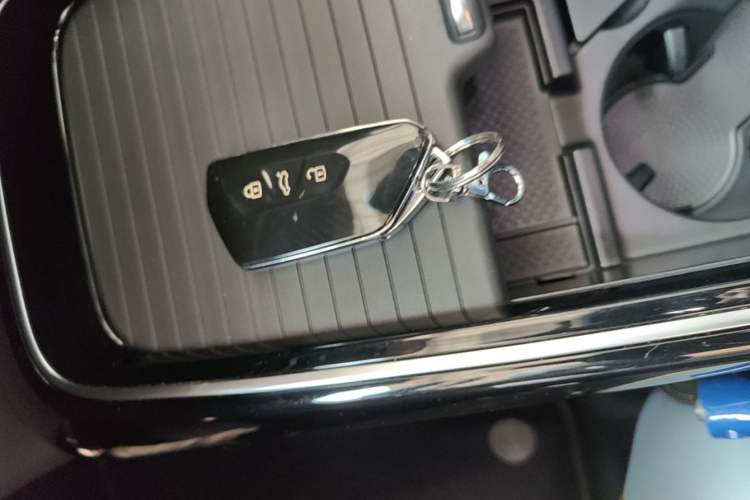 Used Volkswagen ID.4 X 2022 Smart Enjoyment Long-Range Edition Vehicle Key