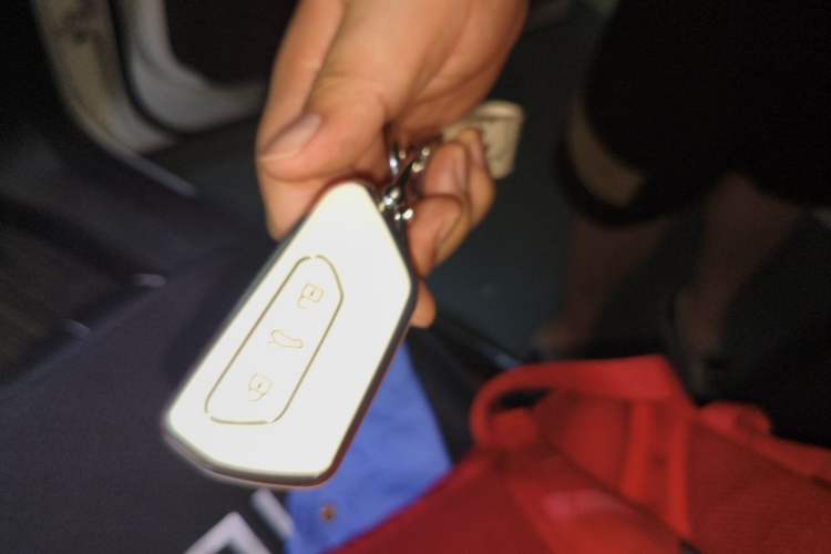 Used Volkswagen ID.4 X 2022 Pure Smart Edition Vehicle Key