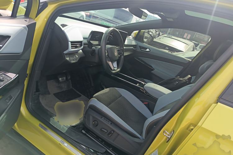 Used Volkswagen ID.4 X 2022 Smart Enjoyment Long-Range Edition Driver Seat