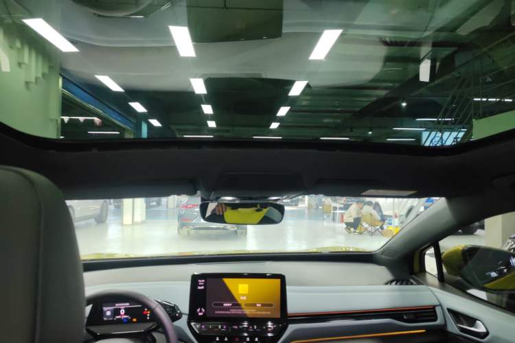 Used Volkswagen ID.4 X 2022 Smart Enjoyment Long-Range Edition Headliner