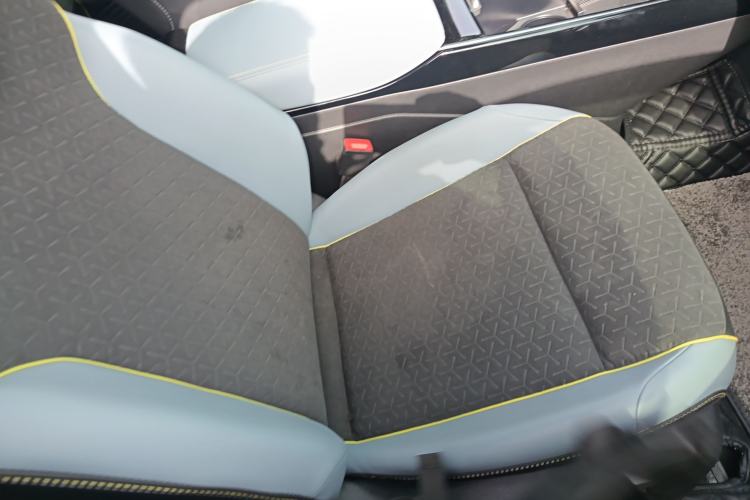 Used Volkswagen ID.4 X 2022 Smart Enjoyment Long-Range Edition Right Front Seat