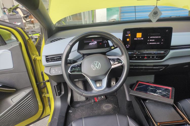 Used Volkswagen ID.4 X 2022 Pure Long-Range Version Steering Wheel