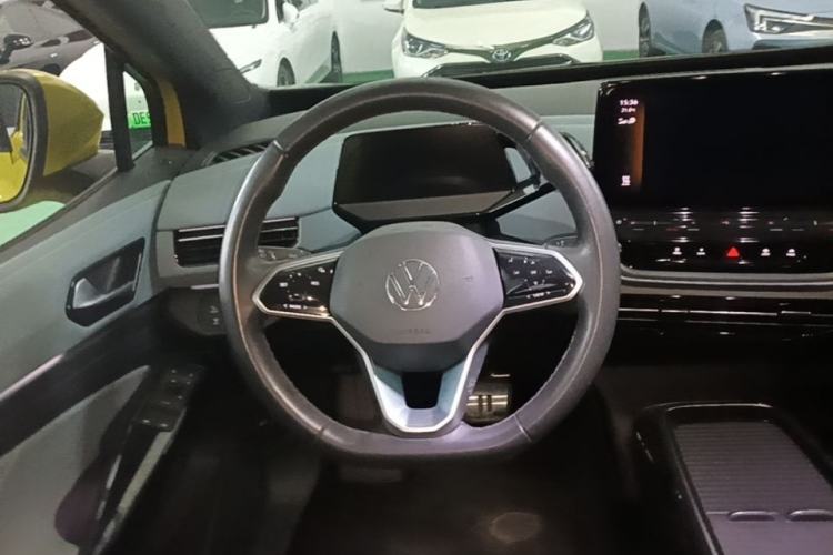 Used Volkswagen ID.4 X 2022 Pure Long-Range Version Steering Wheel
