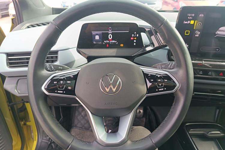 Used Volkswagen ID.4 X 2022 Smart Enjoyment Long-Range Edition Steering Wheel