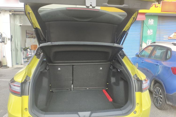Used Volkswagen ID.4 X 2022 Pure Long-Range Version Trunk