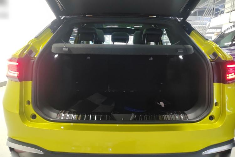 Used Volkswagen ID.4 X 2022 Smart Enjoyment Long-Range Edition Trunk