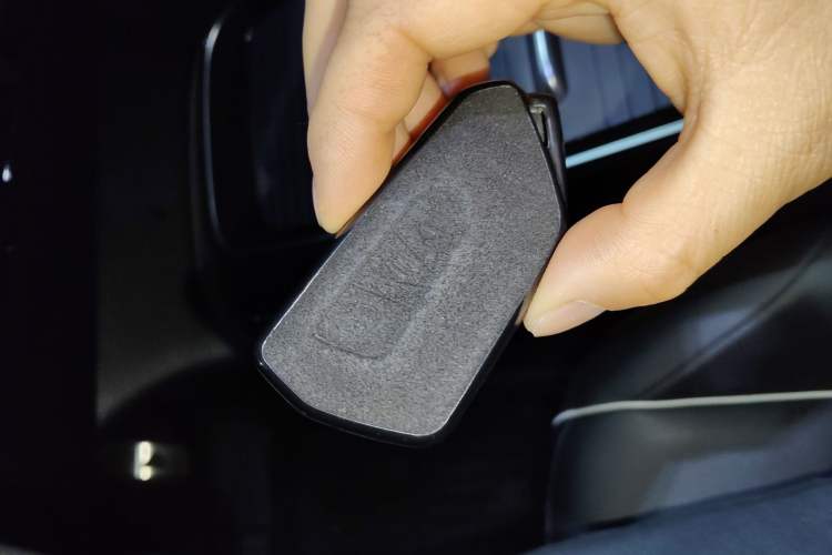 Used Volkswagen ID.4 X 2022 Pure Long-Range Version Vehicle Key