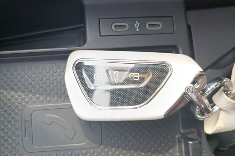 Used Volkswagen ID.4 X 2022 Smart Enjoyment Long-Range Edition Vehicle Key