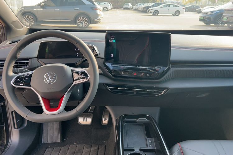 Used Volkswagen ID.4 X 2023 Upgraded Model Ultra-Long Range Version Center Console