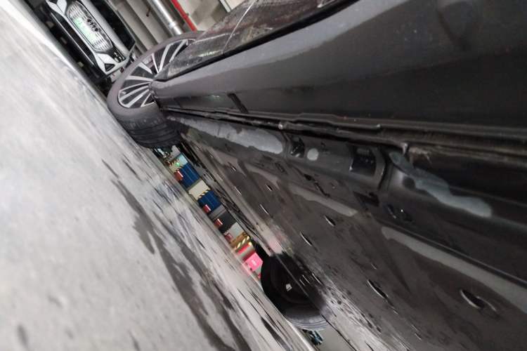 Used Volkswagen ID.4 X 2023 Ultra-Intelligent Long-Range Version Chassis Rear Left