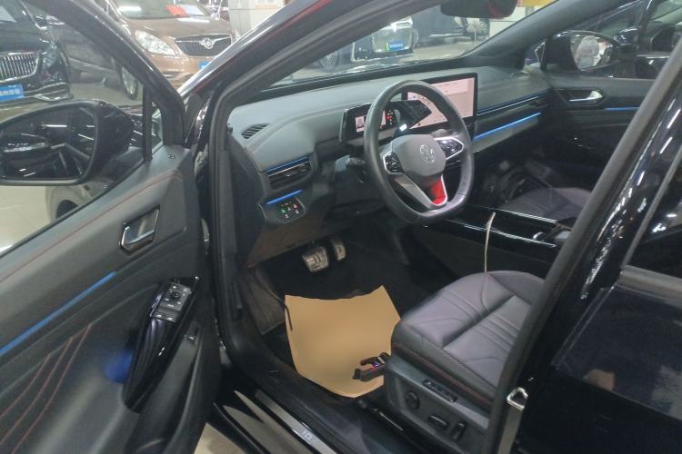Used Volkswagen ID.4 X 2023 Ultra-Intelligent Long-Range Version Driver Seat